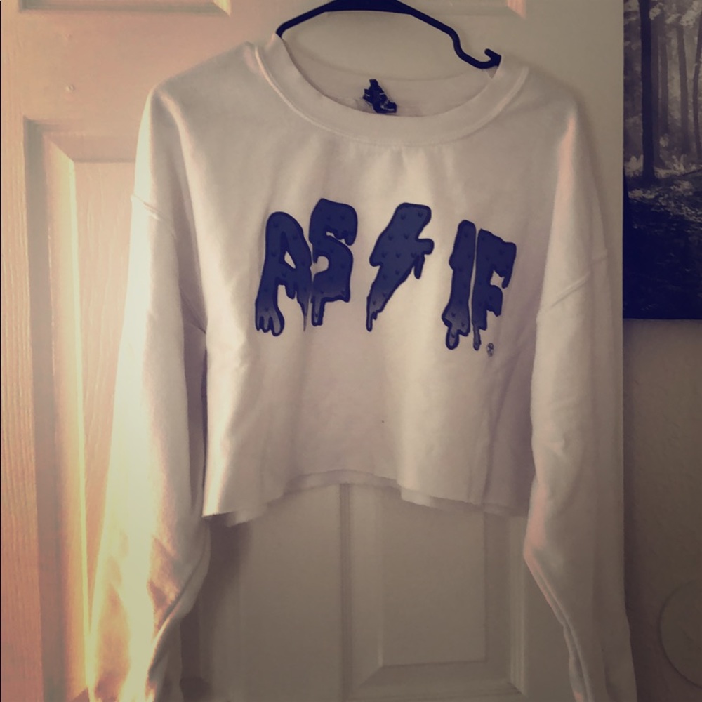 90's InspireD Crop Top Sweater